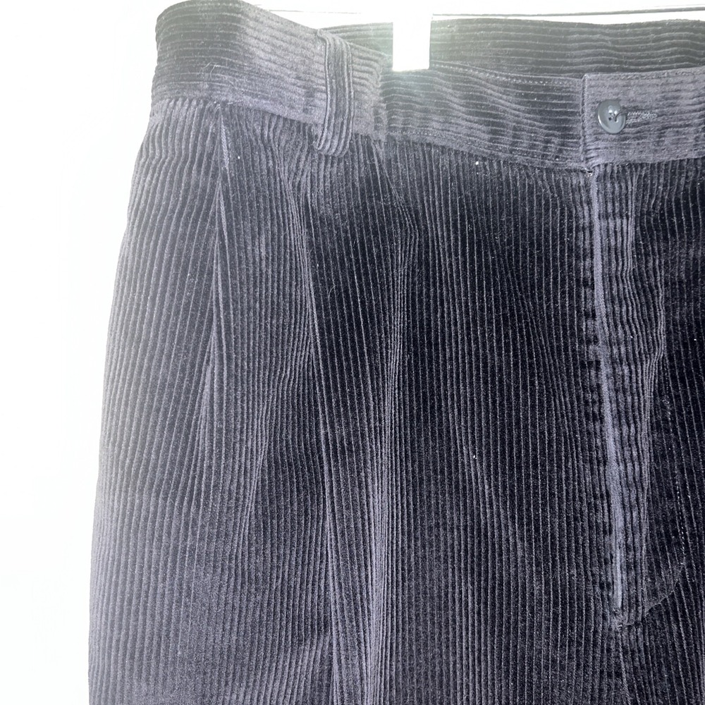 VTG Jos A Bank Pants Mens 36x29 Black Wide Corduroy Pleated Cuff Cords Hong Kong - Picture 3 of 9
